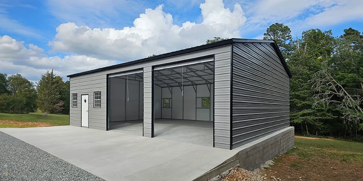 MetBuildings A-frame steel garage with horizontal side panels
