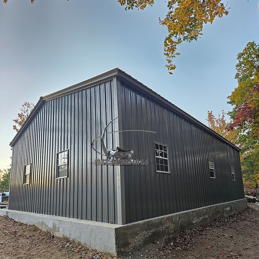 Modern metal building with customizable design, suitable for commercial and residential use, featuring insulation options for energy efficiency and comfort.